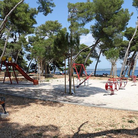 Apartment For One Person Kukljica Εξωτερικό φωτογραφία