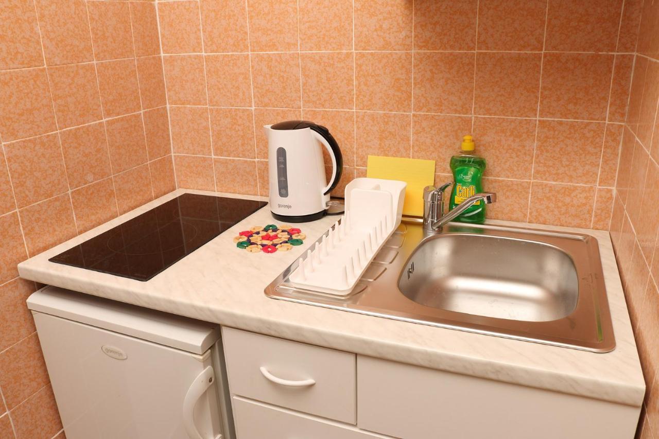 Apartment For One Person Kukljica Εξωτερικό φωτογραφία